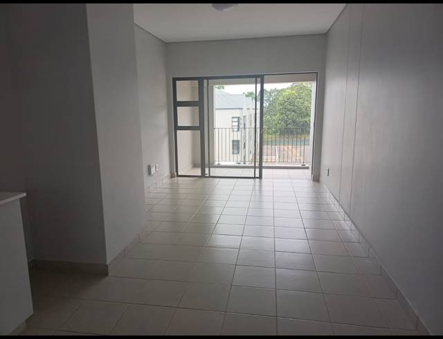 2 BEDROOM APARTMENT TO LET IN EMBERTON ESTATE